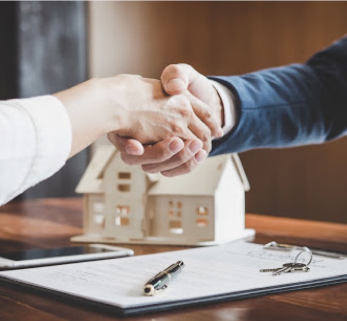 Louer ou revendre son ancien logement lors du départ en retraite